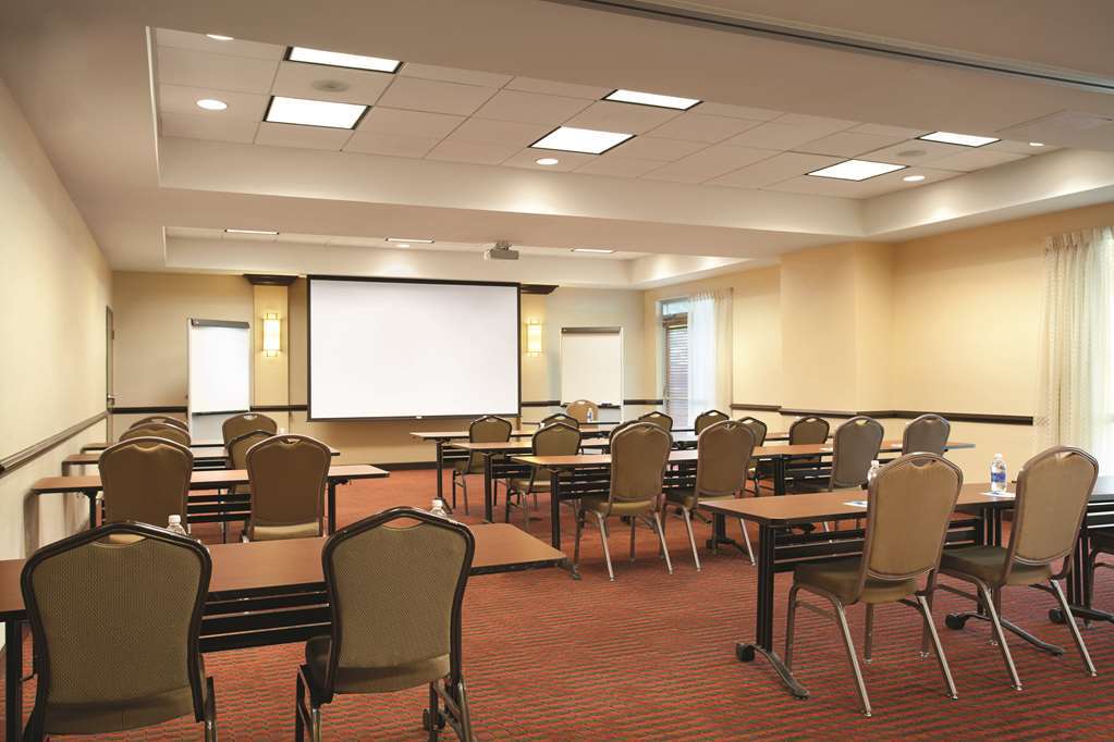 Hyatt Place Ontario/Rancho Cucamonga Einrichtungen foto